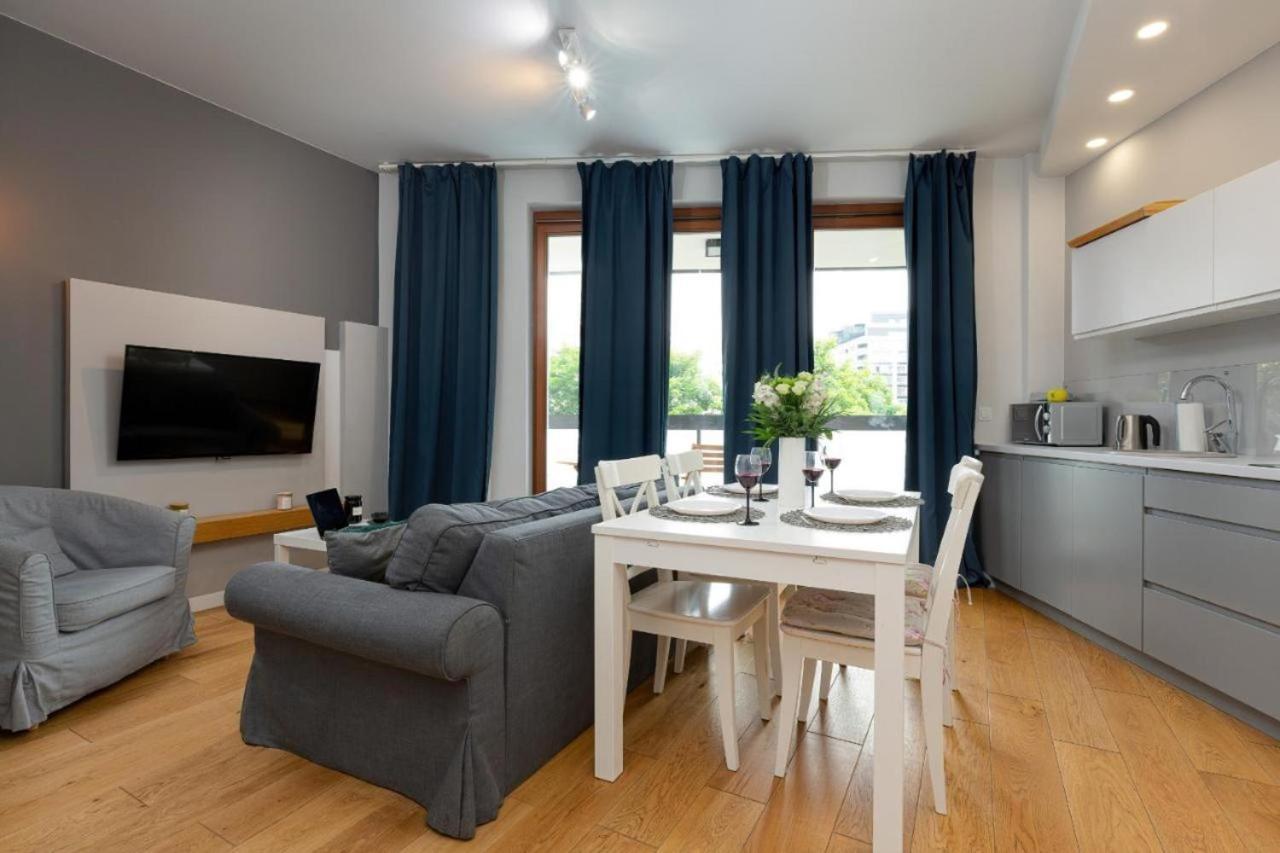 Modern Apartment Near Hilton Warsawa Bagian luar foto