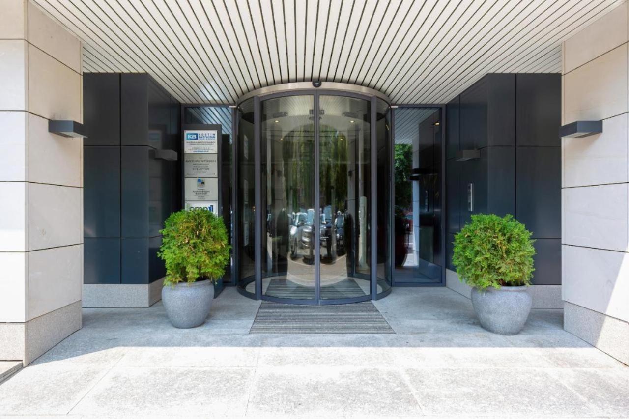 Modern Apartment Near Hilton Warsawa Bagian luar foto